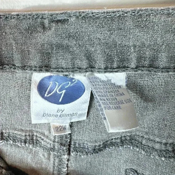 DG2 Diane Gilman gray Jean denim pants with studs - Picture 9 of 10